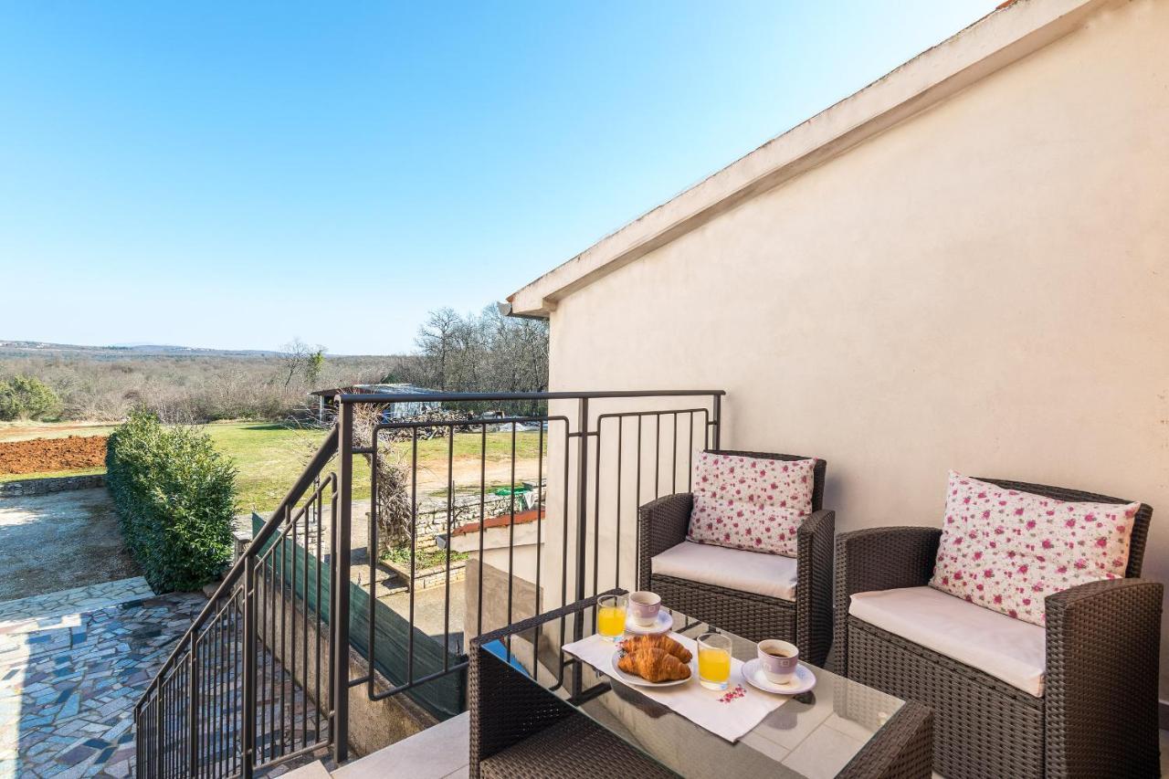 קאנפאנאר Apartments Korina מראה חיצוני תמונה