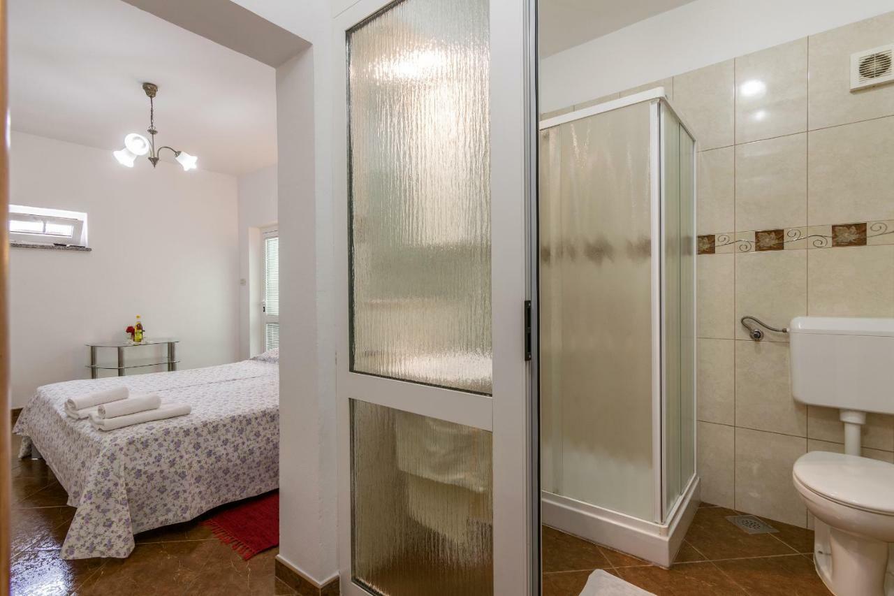 קאנפאנאר Apartments Korina מראה חיצוני תמונה